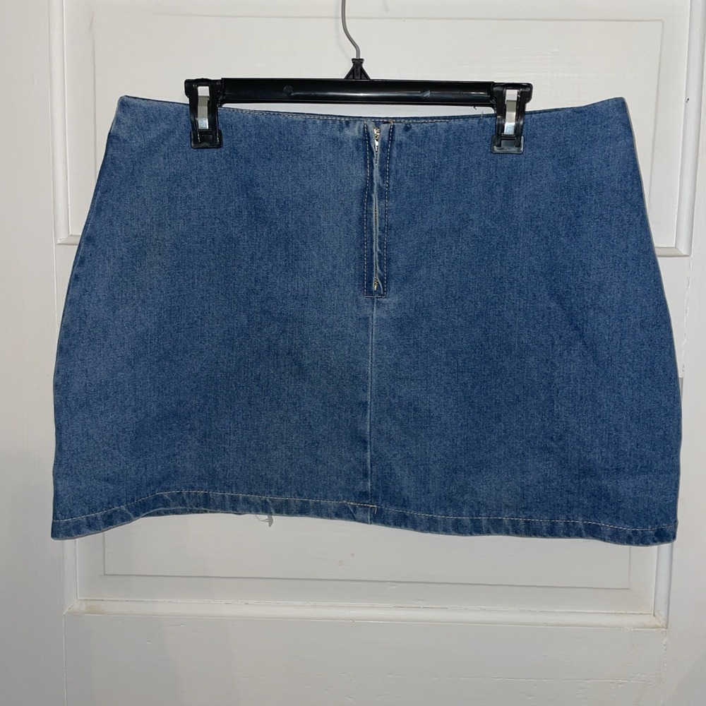 Mini Jean Skirt 32" Large 12/14  (labeled as XL)‎ - Picture 2 of 2